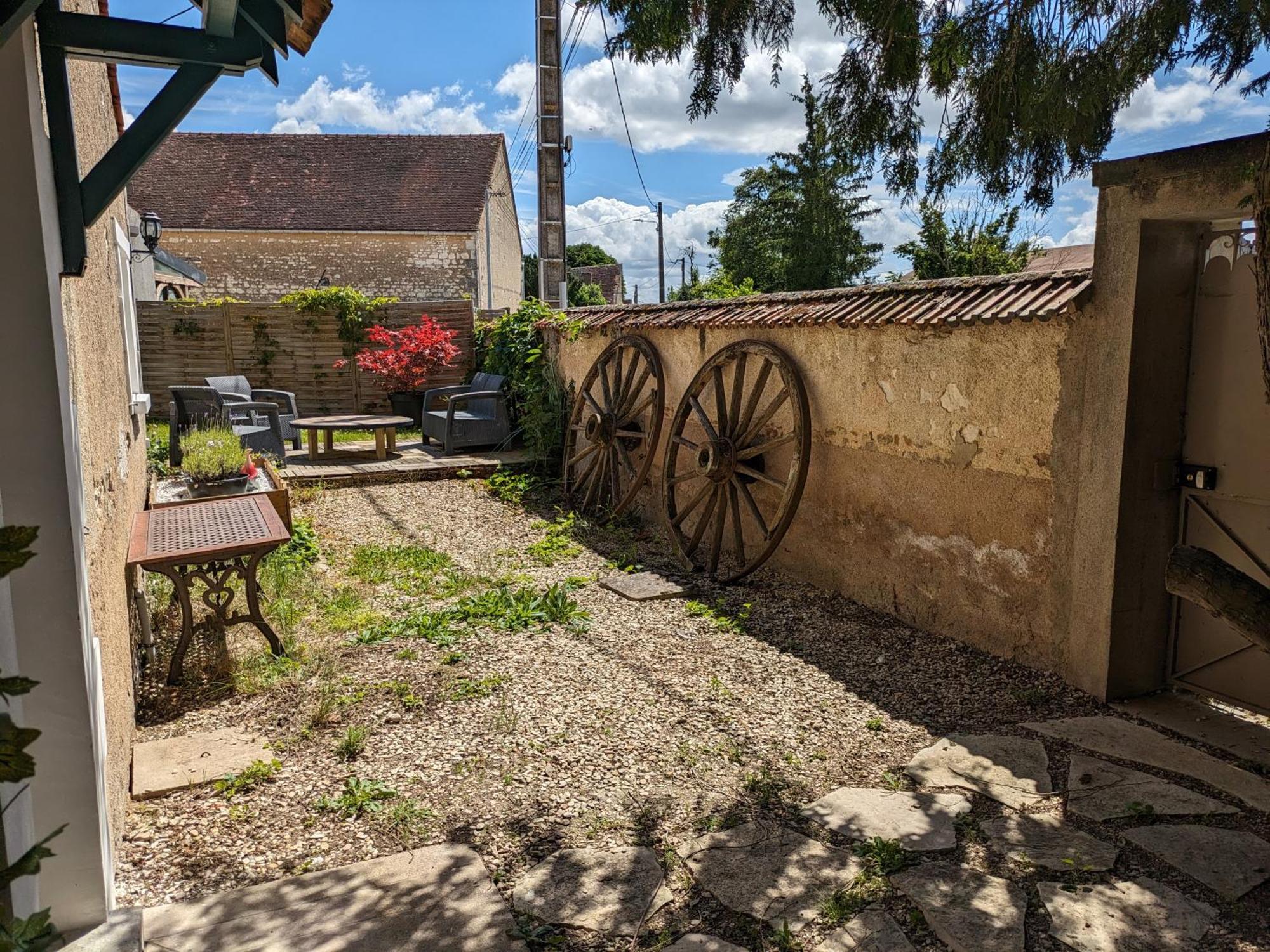 Maison 2 Chambres Hauterive (Yonne) Exterior foto